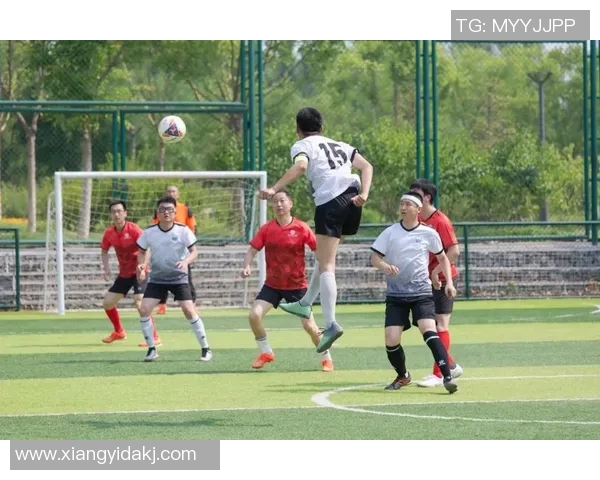 代入式足球球星带你沉浸体验绿茵赛场激情瞬间