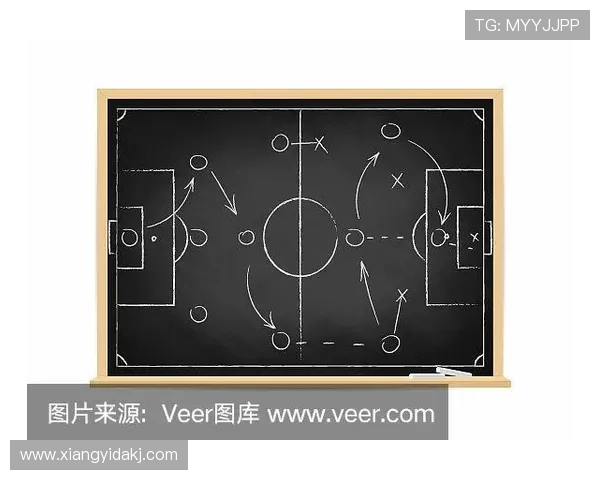 上海篮球队的控制体系与战术解析:提升球队竞争力的关键因素 上海篮球队的控制体系与战术解析:提升球队竞争力的关键因素